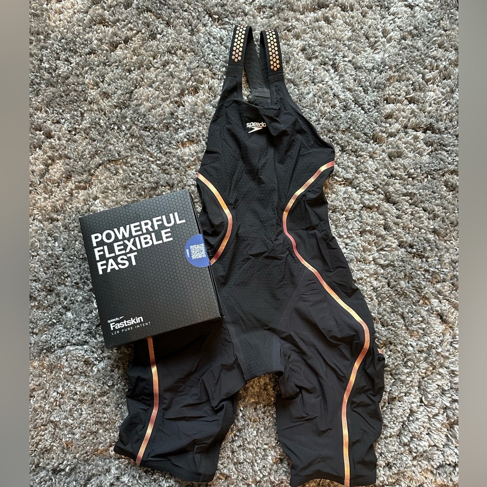 BRAND NEW WITH BOX Speedo LZR Rose gold intent
